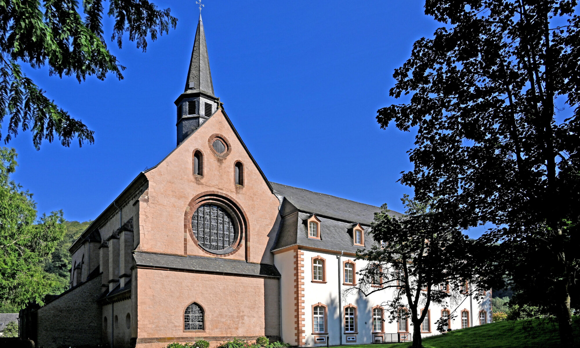 Von Thomas Hummel - Eigenes Werk, CC BY 4.0, https://commons.wikimedia.org/w/index.php?curid=14372576